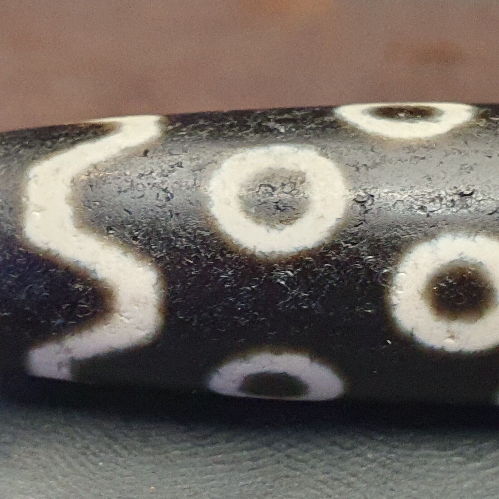 Vintage OLD Himalayan Indo Tibetan rare EYES Patterns eye Dzi Amulet Beads