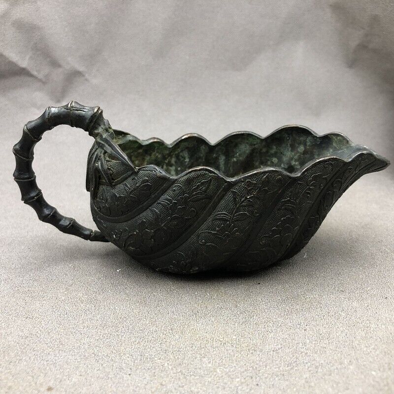 Antike Bronze-Lampe, Öltopf, antike Bronze, verziert, Blattform, alte Lampe