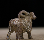 Antik-Bronze-Schaf. Antik-Bronze-Wildtierfigur