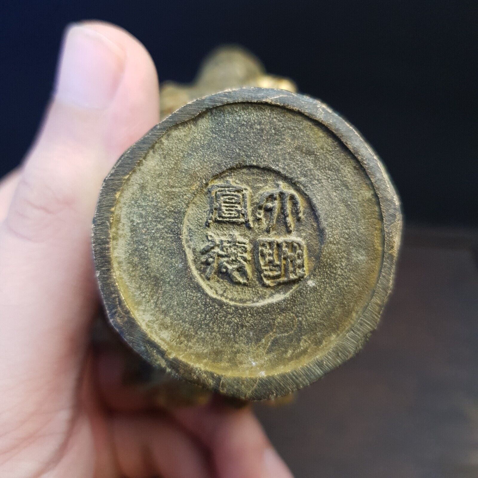 Antique Bronze Vase JUG Han Dynasty Antique Bronze Ornament Crafts figurine Vase