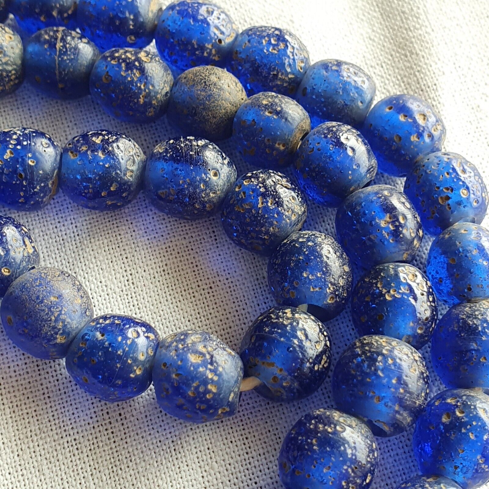 RARE and BEAUTIFUL OLD AFRICAN  Blue GLASS TRADE ANTIQUE BEADs Strand