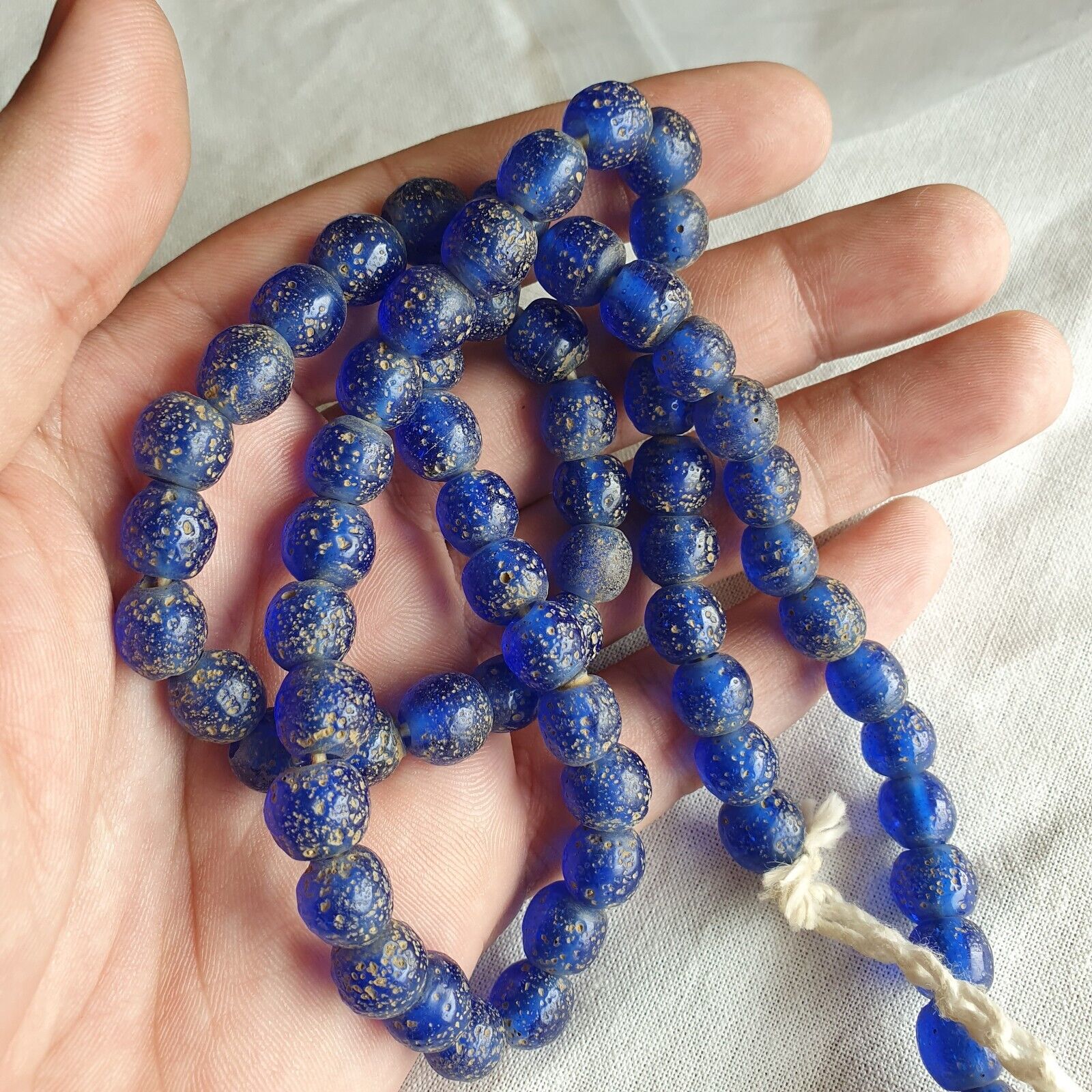 RARE and BEAUTIFUL OLD AFRICAN  Blue GLASS TRADE ANTIQUE BEADs Strand