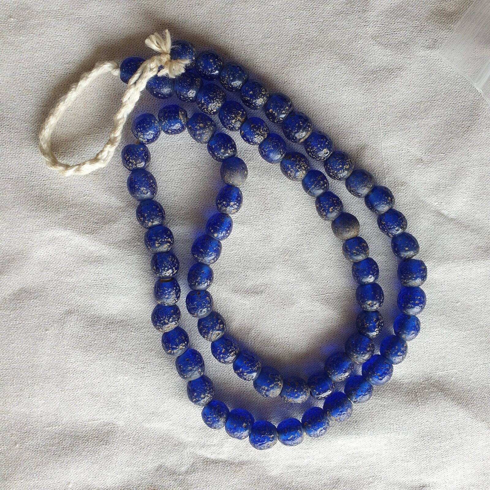 RARE and BEAUTIFUL OLD AFRICAN  Blue GLASS TRADE ANTIQUE BEADs Strand