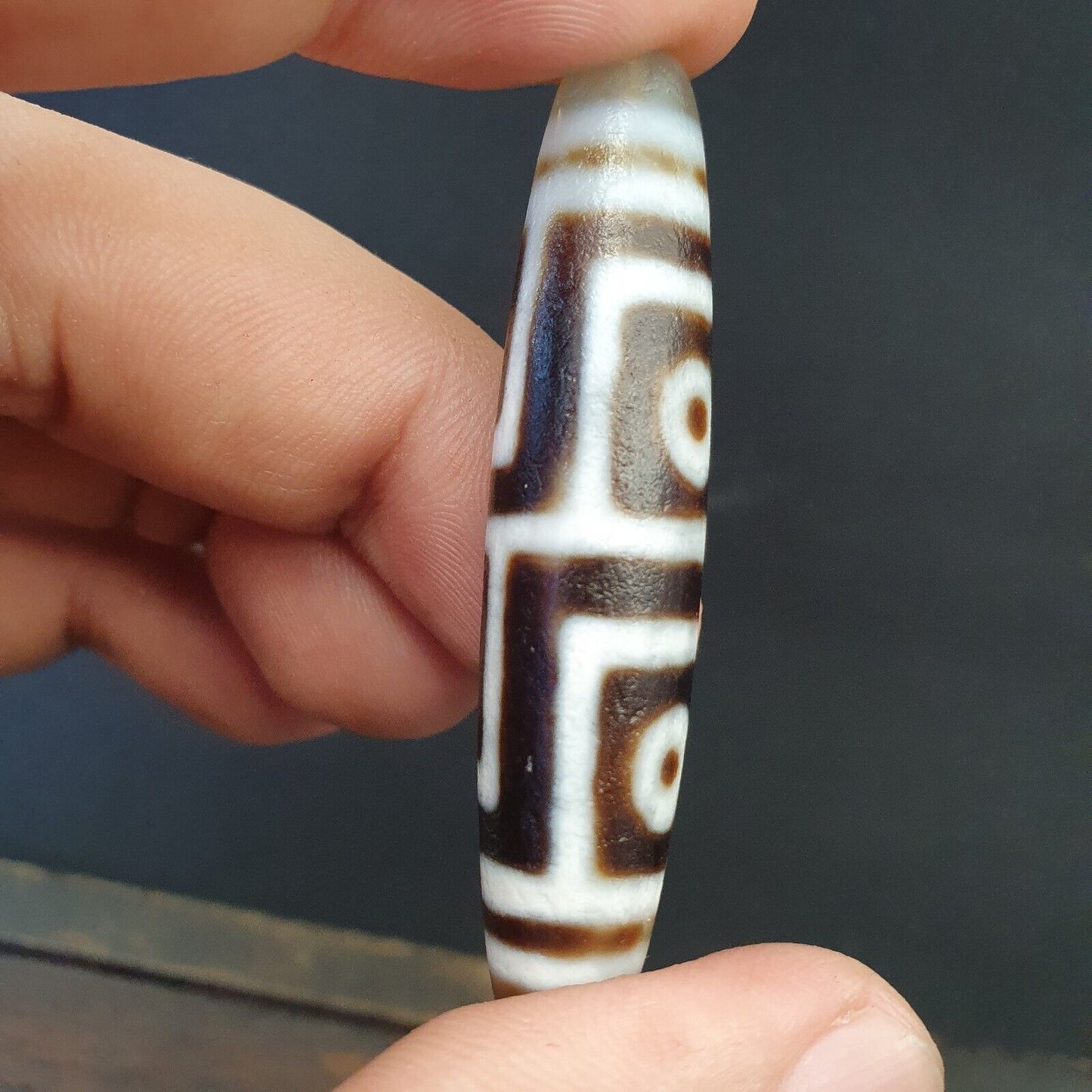 Vintage ALTER Himalaya Indo Tibet Achat seltene Muster 4 Auge Dzi Amulett Perle