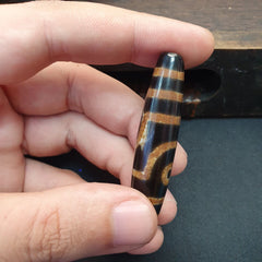 Himalayan Indo Tibetan Agate Bead rare Patterns 2 eye Amulet Bead