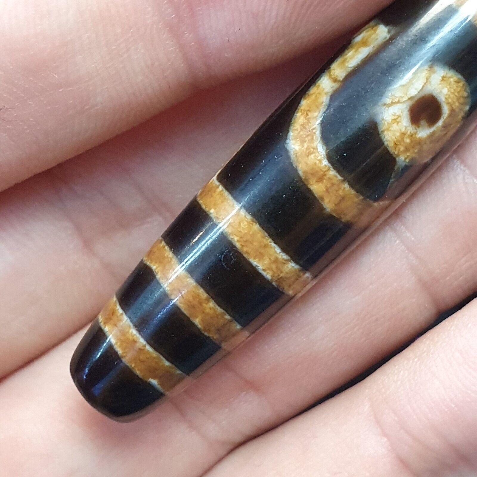 Himalayan Indo Tibetan Agate Bead rare Patterns 2 eye Amulet Bead