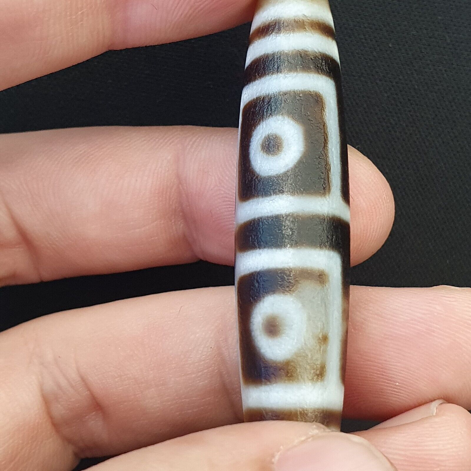 Tibetan Chinese Agate rare Patterns 4 eye Dzi Amulet Bead