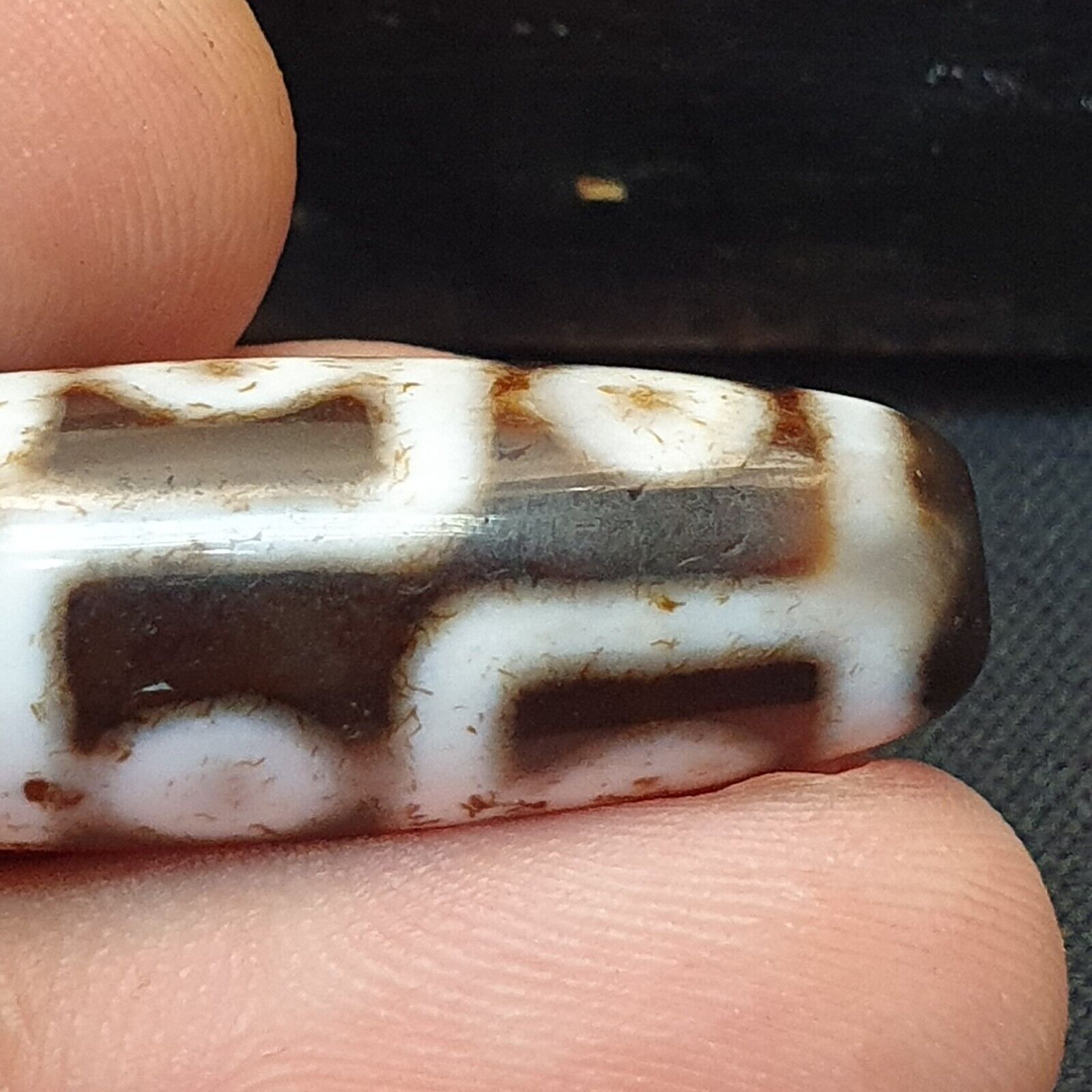 Tibetan Chinese Nepalese Himalayan Agate eyes Bead Dzi Amulet Beads
