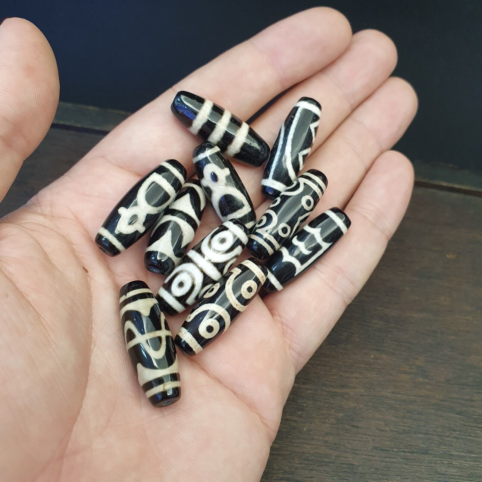 Lot 10 pcs Tibetan Chinese Nepalese Himalayan Agate eyes Bead Dzi Amulet Beads