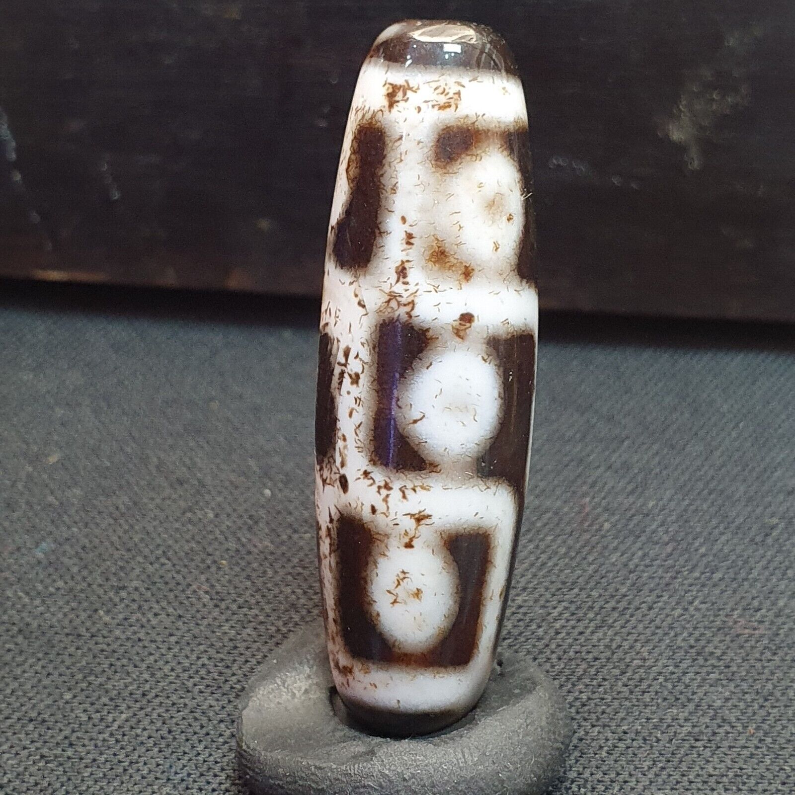 Tibetan Chinese Nepalese Himalayan Agate eyes Bead Dzi Amulet Beads