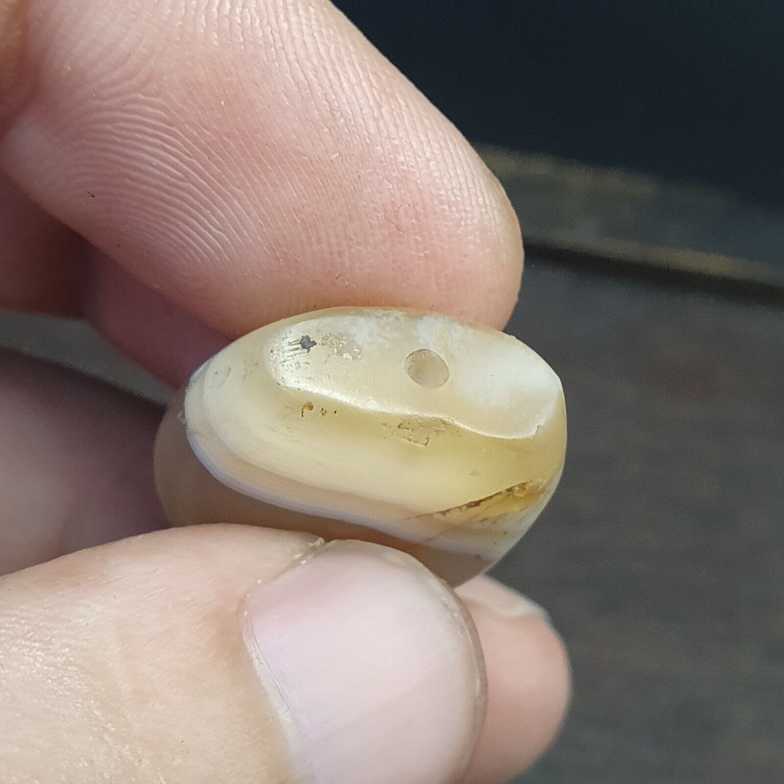 Antique Ancient INDO Tibetan White Agate stone Bead Pendent Amulet  #1555