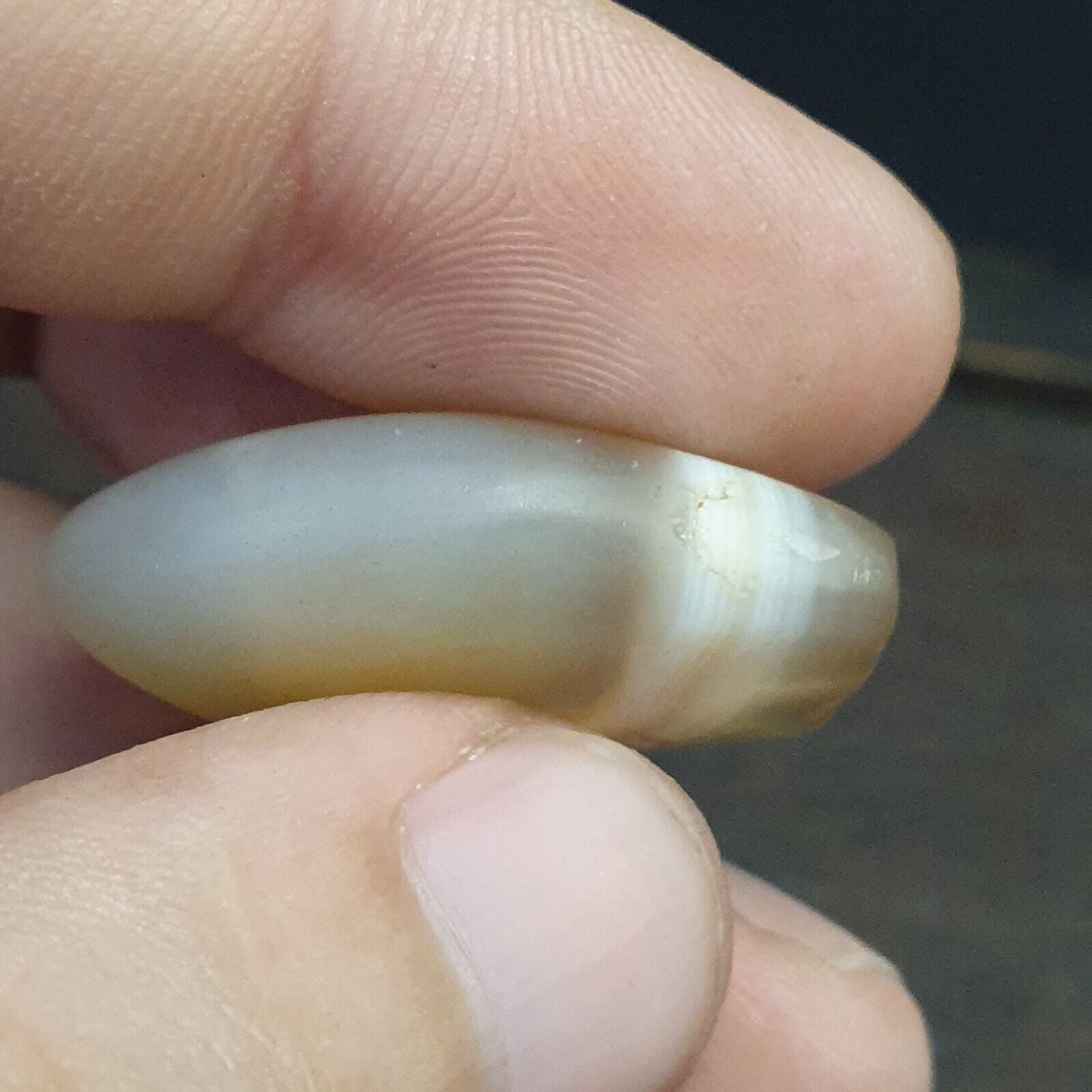 Antique Ancient INDO Tibetan White Agate stone Bead Pendent Amulet  #1555