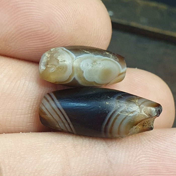 Wonderfully 2 Old Antique Himalayan Indo Tibetan Eyes Dzi Amulet Bead 1000+ Year