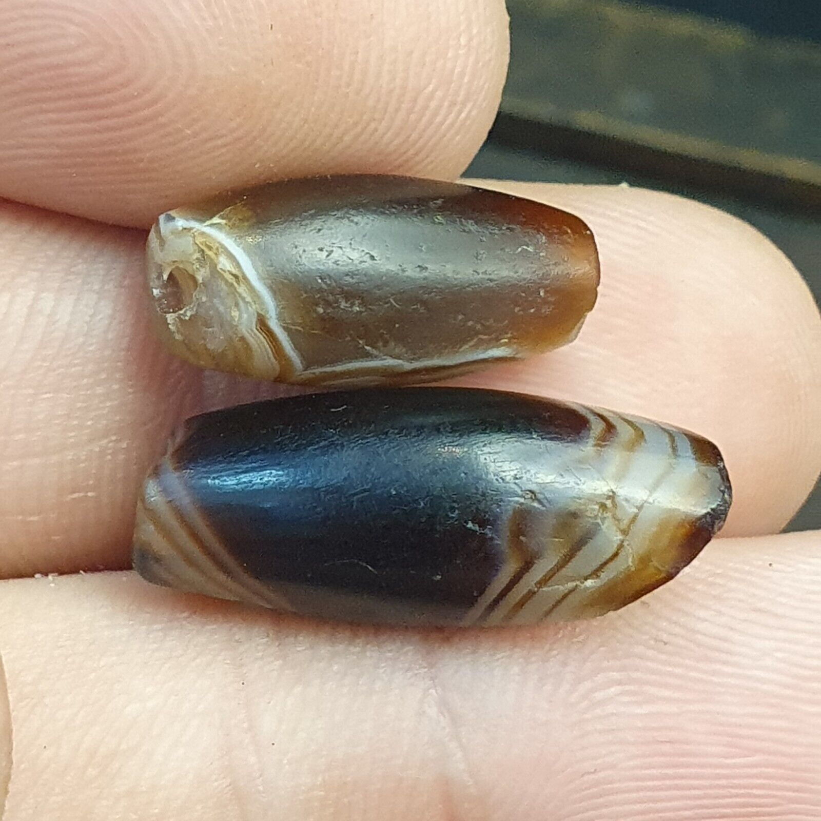 Wonderfully 2 old Antique Himalayan Indo Tibetan Eyes Dzi Amulet Bead 1000+ year