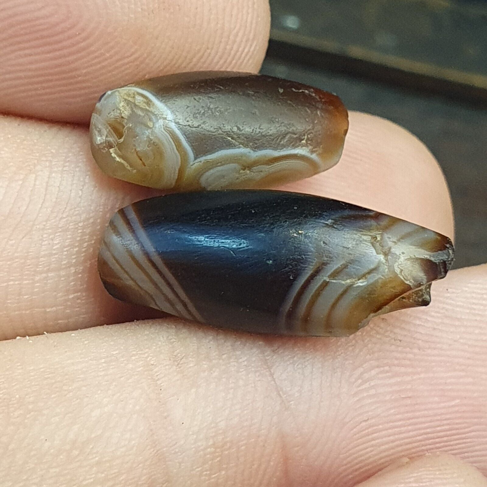 Wonderfully 2 old Antique Himalayan Indo Tibetan Eyes Dzi Amulet Bead 1000+ year