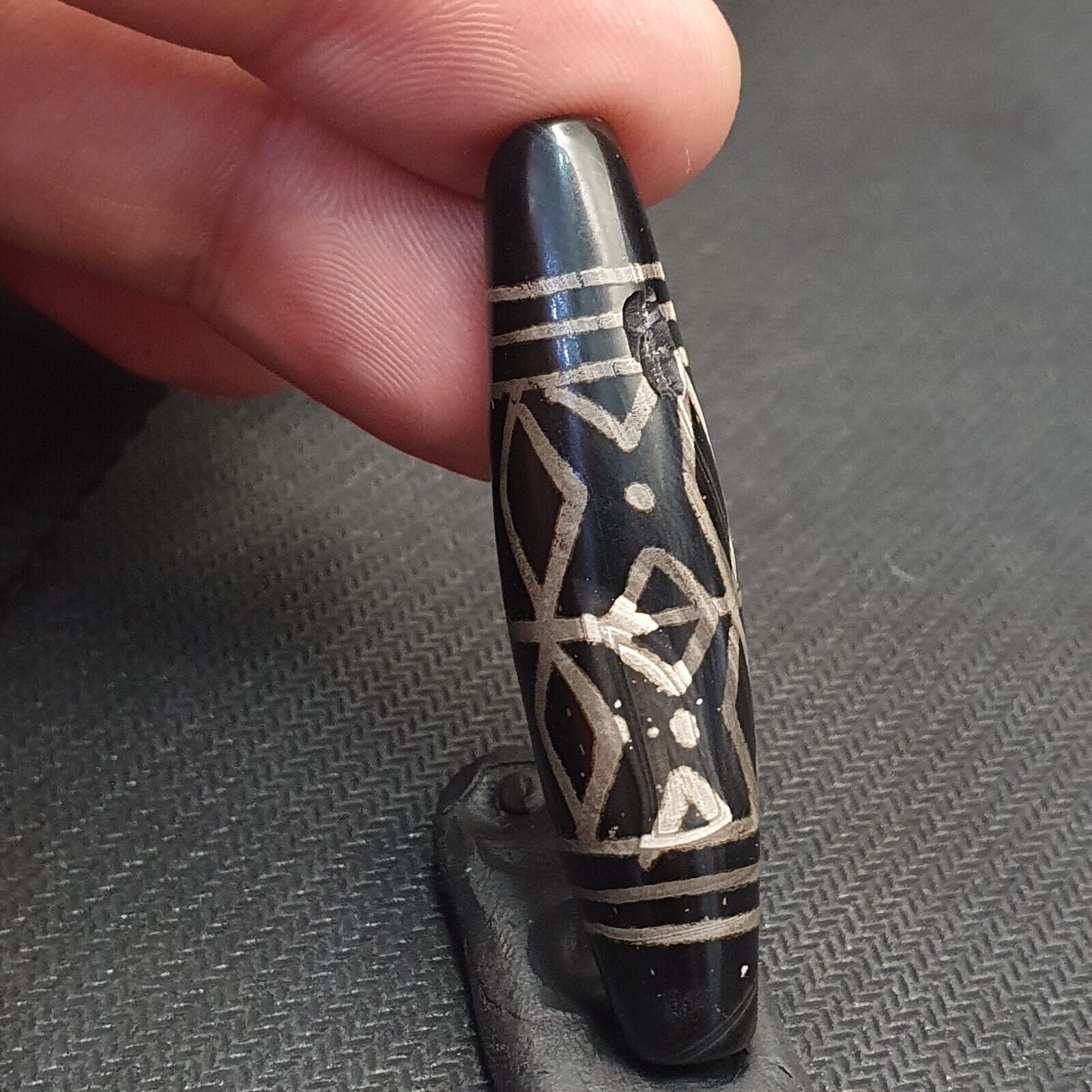 HIMALAYAN Indo Tibetan Central Asian Etched Agate beads Decorated bead BD ET 13