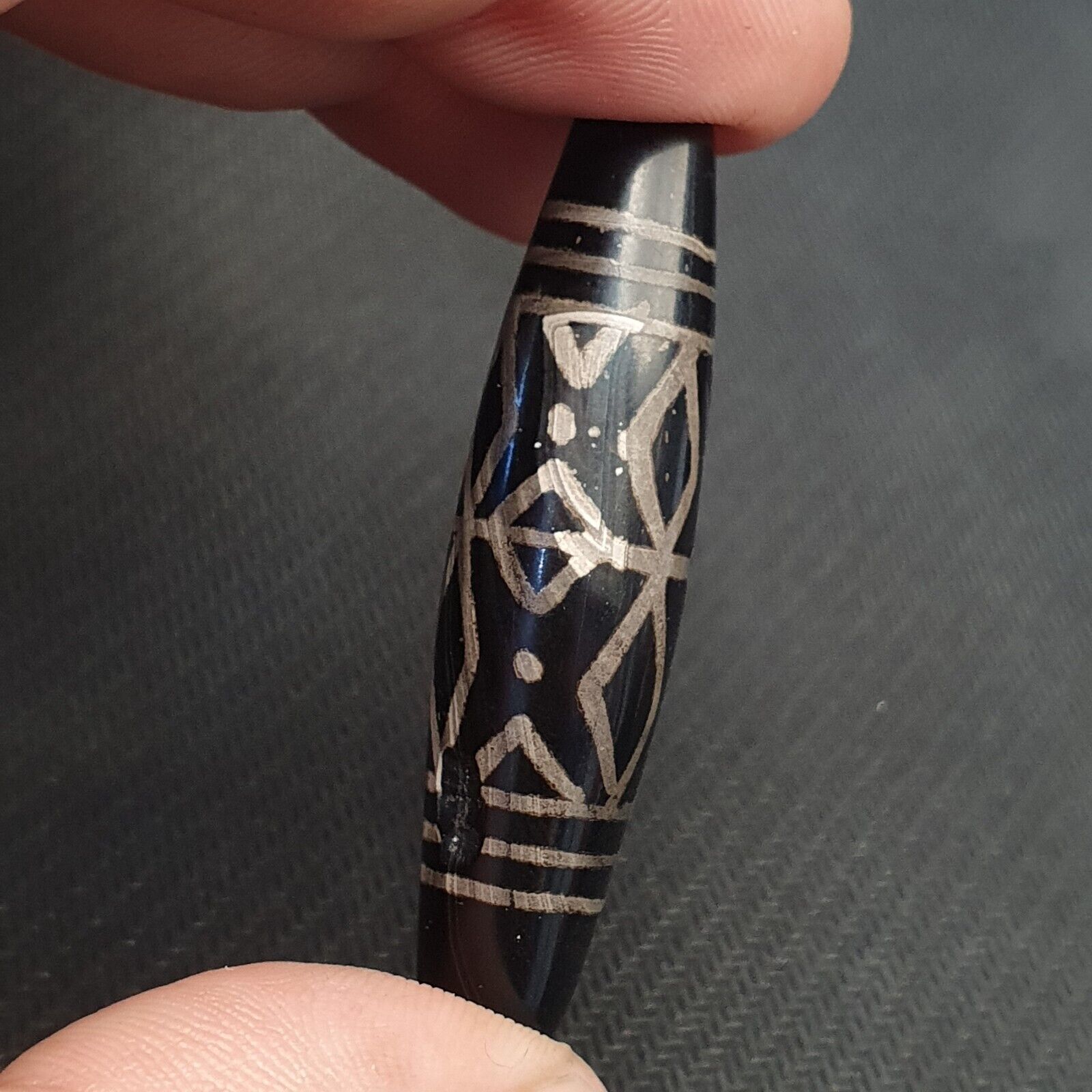 HIMALAYAN Indo Tibetan Central Asian Etched Agate beads Decorated bead BD ET 13