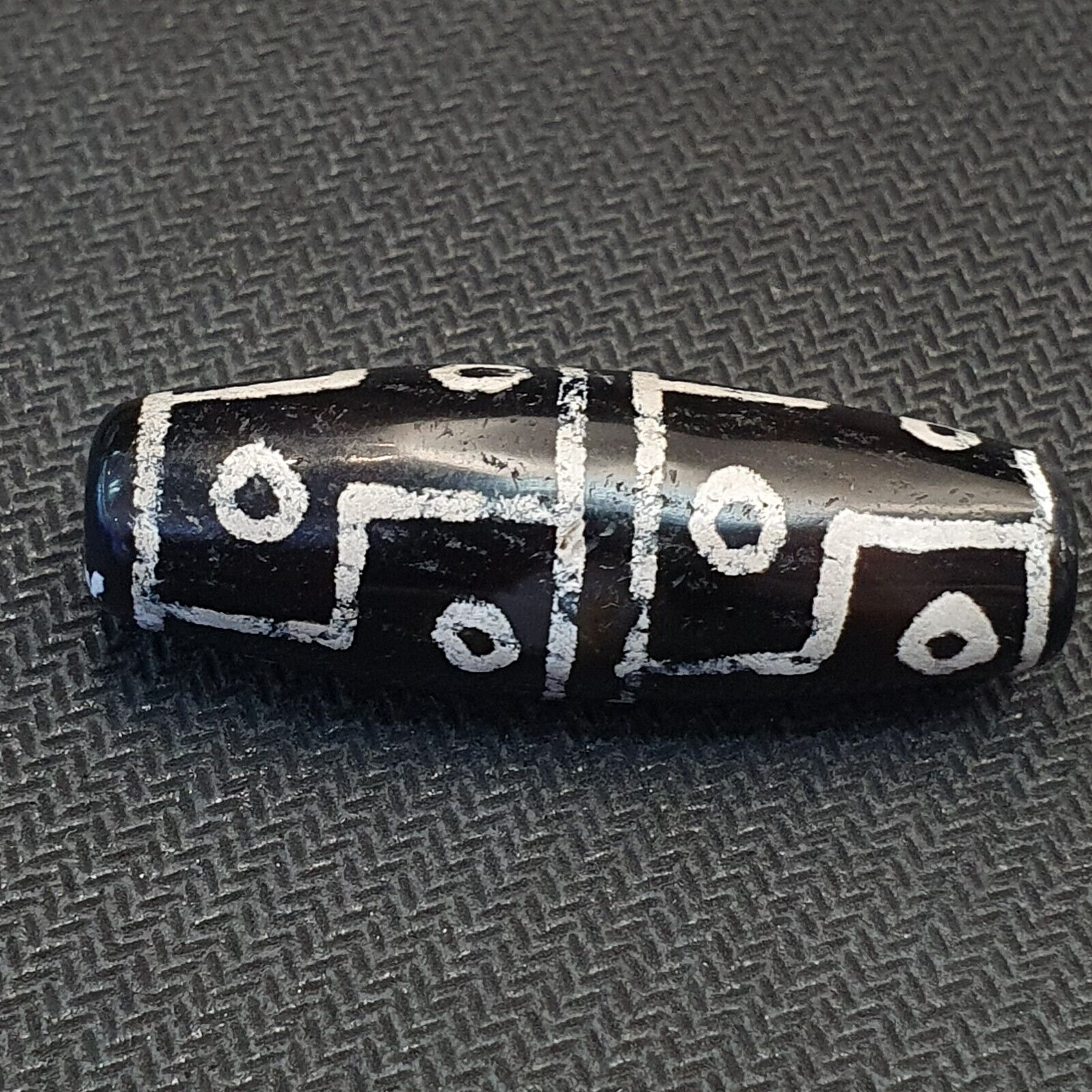 HIMALAYAN Indo Tibetan Central Asian Etched Agate beads Decorated bead BD ET 11