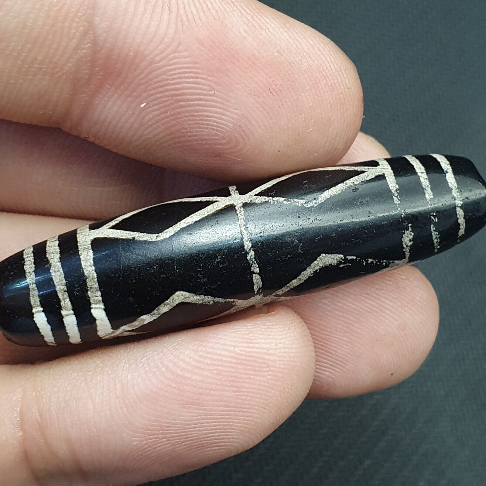 HIMALAYAN Indo Tibetan Central Asian Etched Agate beads Decorated bead BD ET 14