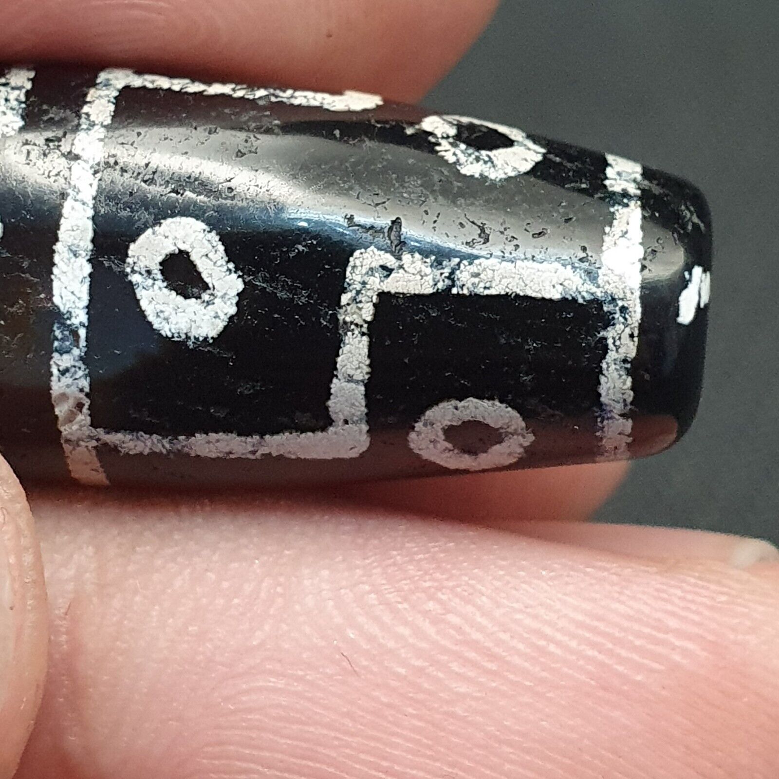 HIMALAYAN Indo Tibetan Central Asian Etched Agate beads Decorated bead BD ET 11