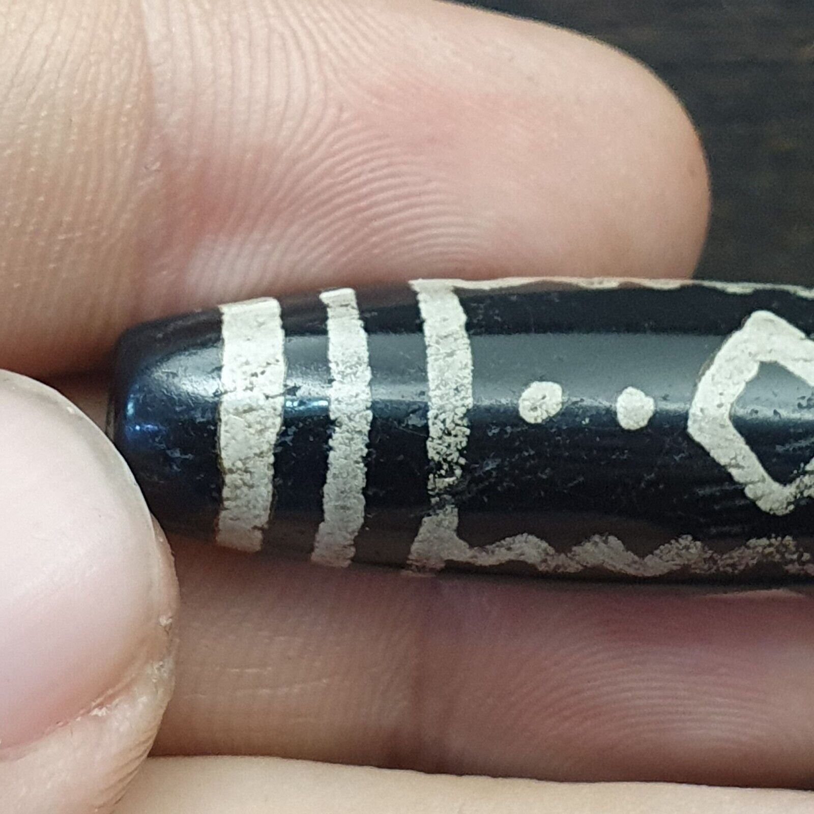 HIMALAYAN Indo Tibetan Central Asian Etched Agate beads Decorated bead BD ET 17