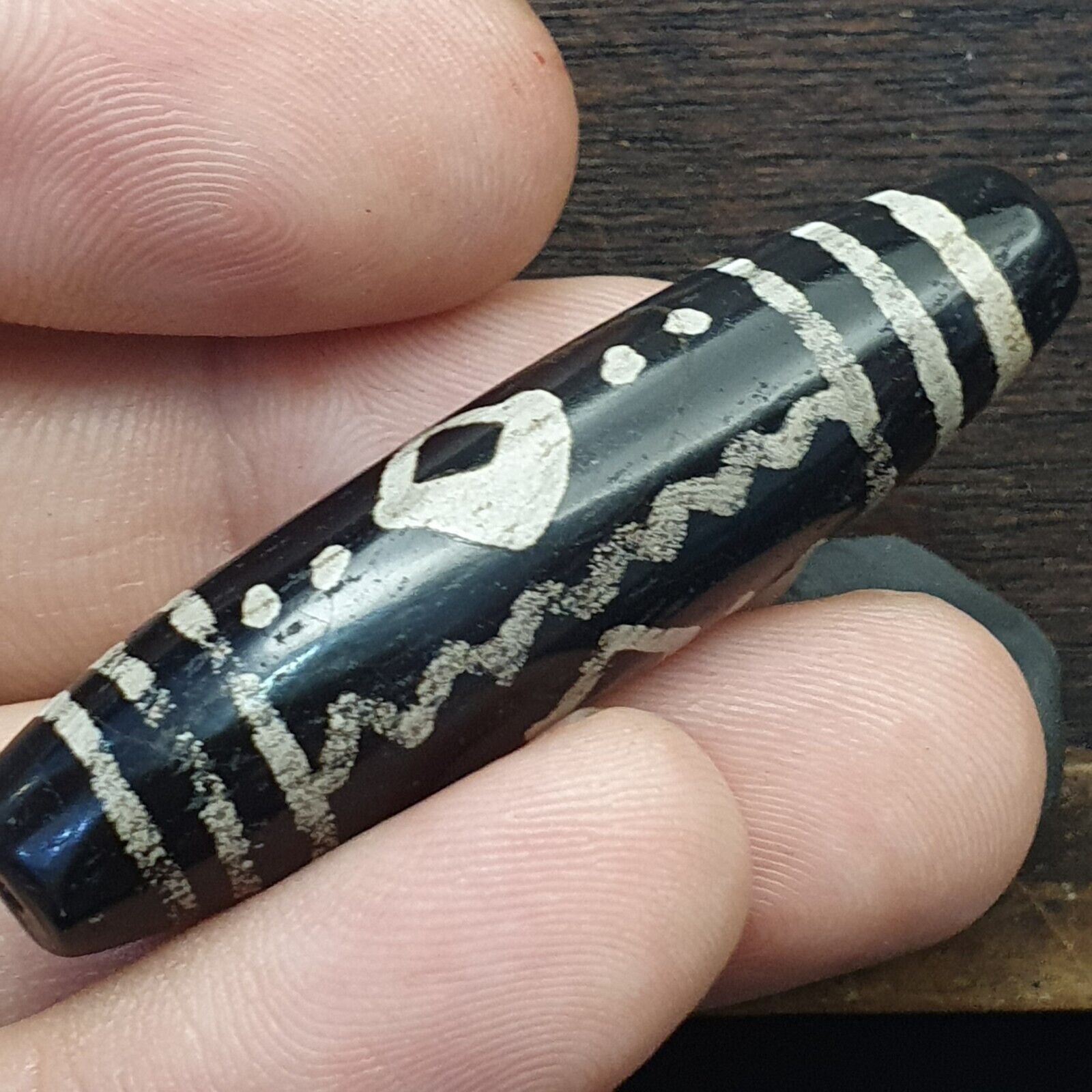 HIMALAYAN Indo Tibetan Central Asian Etched Agate beads Decorated bead BD ET 17