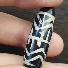 HIMALAYAN Indo Tibetan Central Asian Etched Agate beads Decorated bead BD ET 20