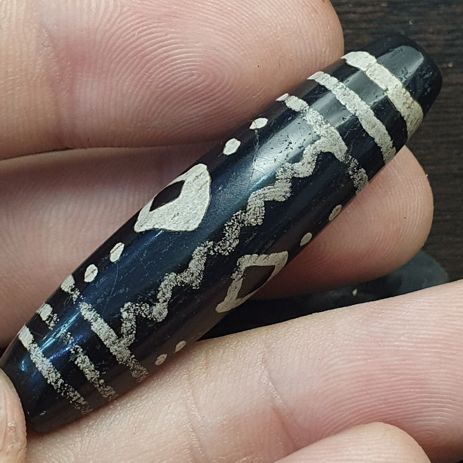 HIMALAYAN Indo Tibetan Central Asian Etched Agate beads Decorated bead BD ET 17