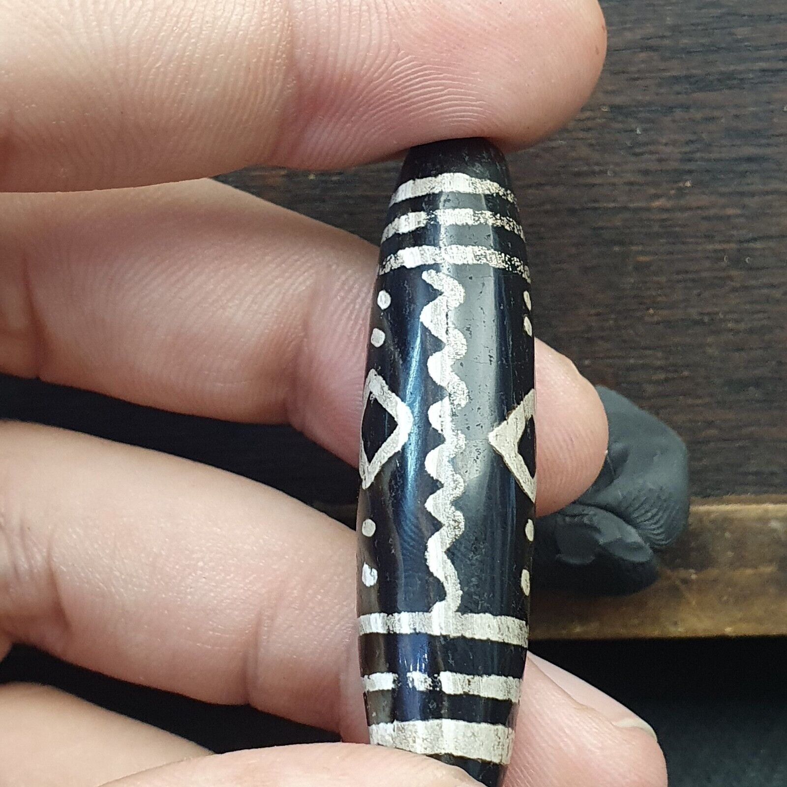 HIMALAYAN Indo Tibetan Central Asian Etched Agate beads Decorated bead BD ET 17