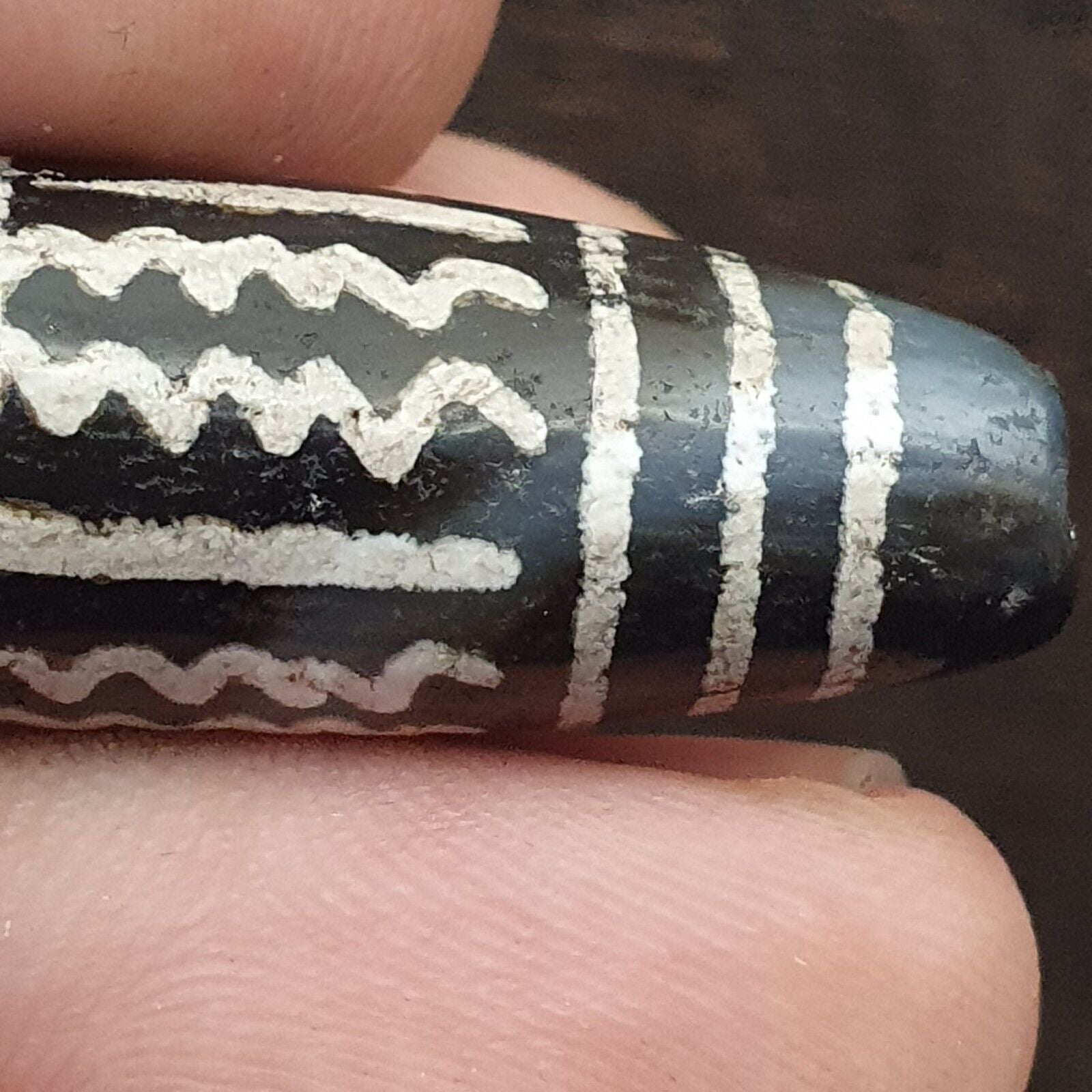 HIMALAYAN Indo Tibetan Central Asian Etched Agate beads Decorated bead BD ET 19