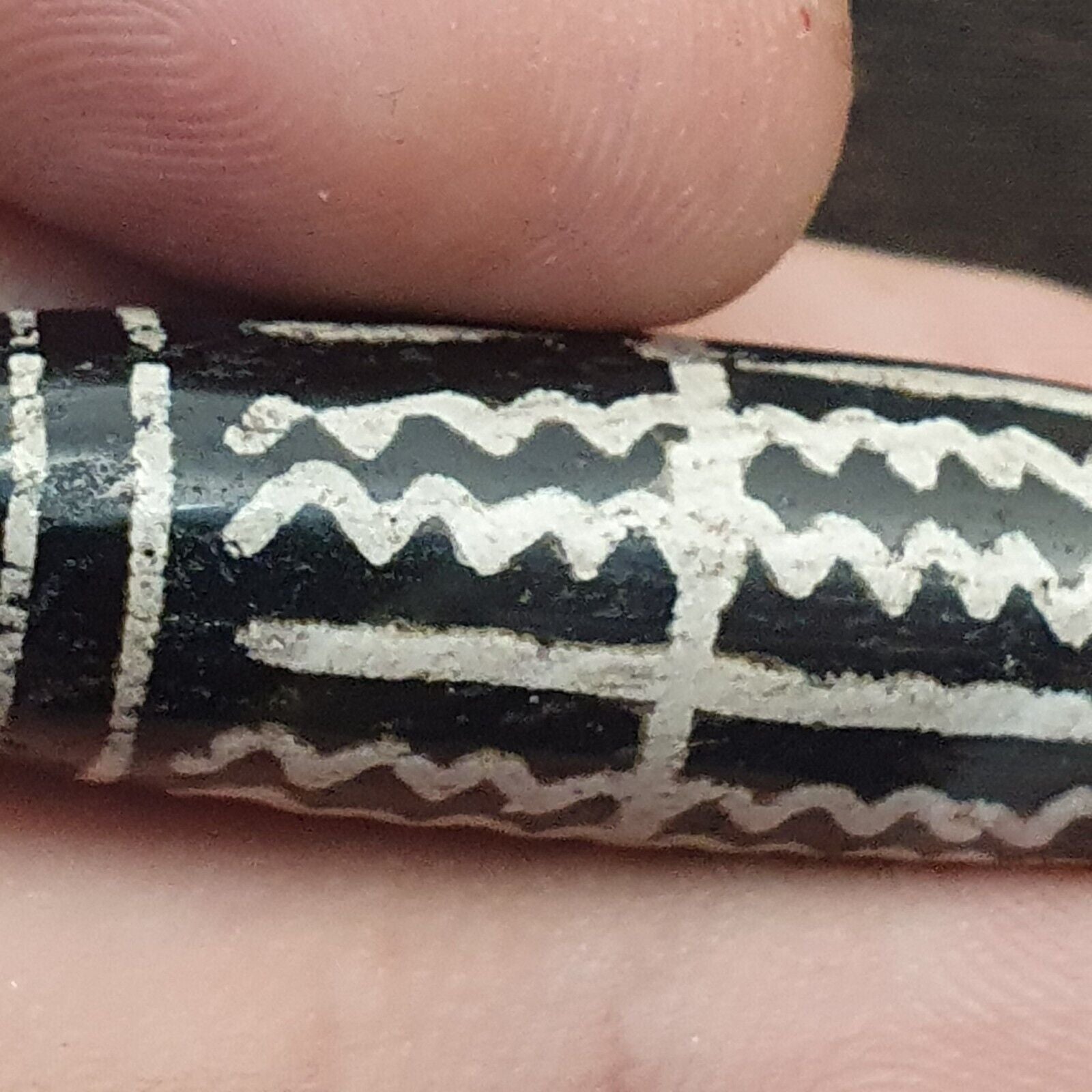 HIMALAYAN Indo Tibetan Central Asian Etched Agate beads Decorated bead BD ET 19