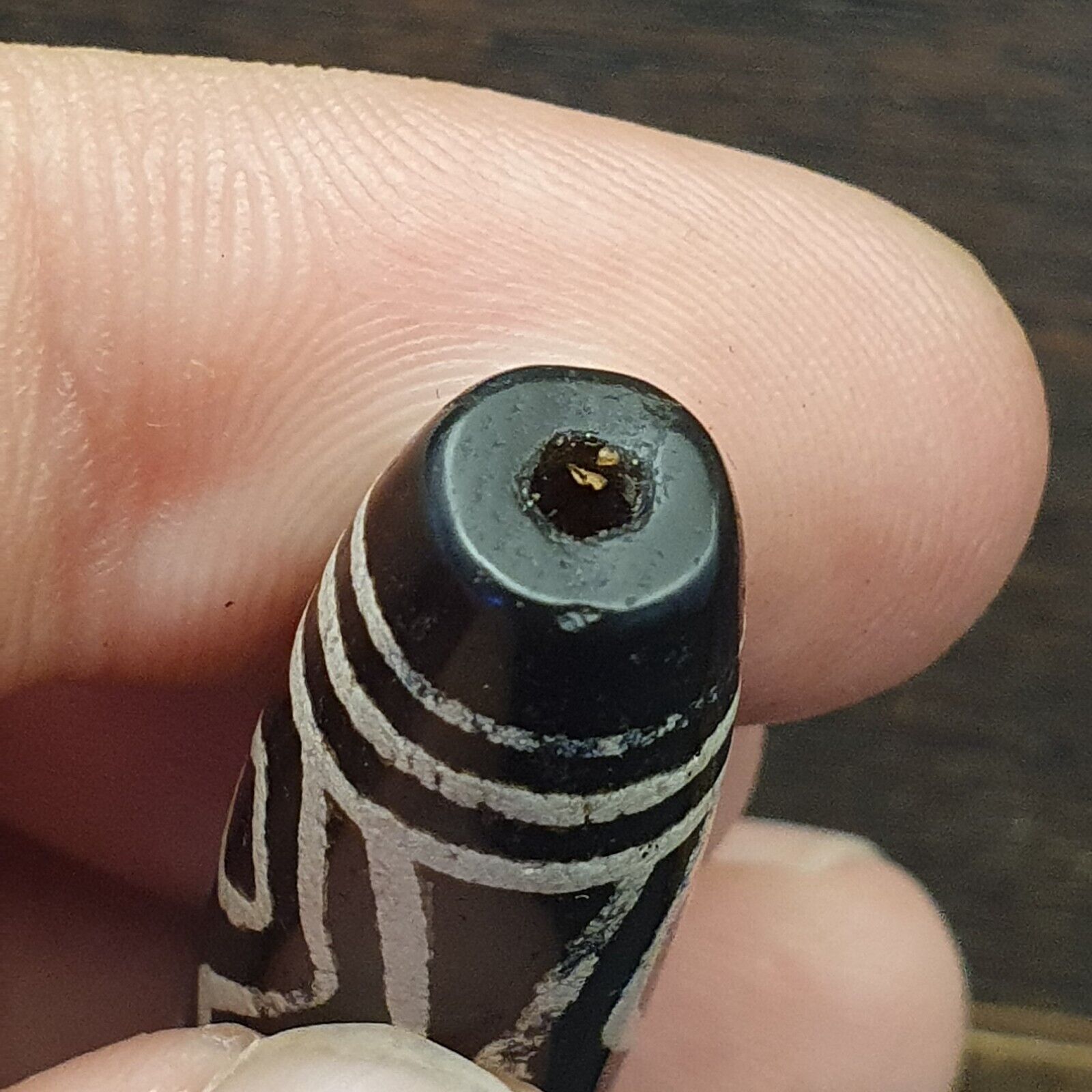 BD ET 27 HIMALAYAN Indo Tibetan Central Asian Etched Agate beads Decorated bead