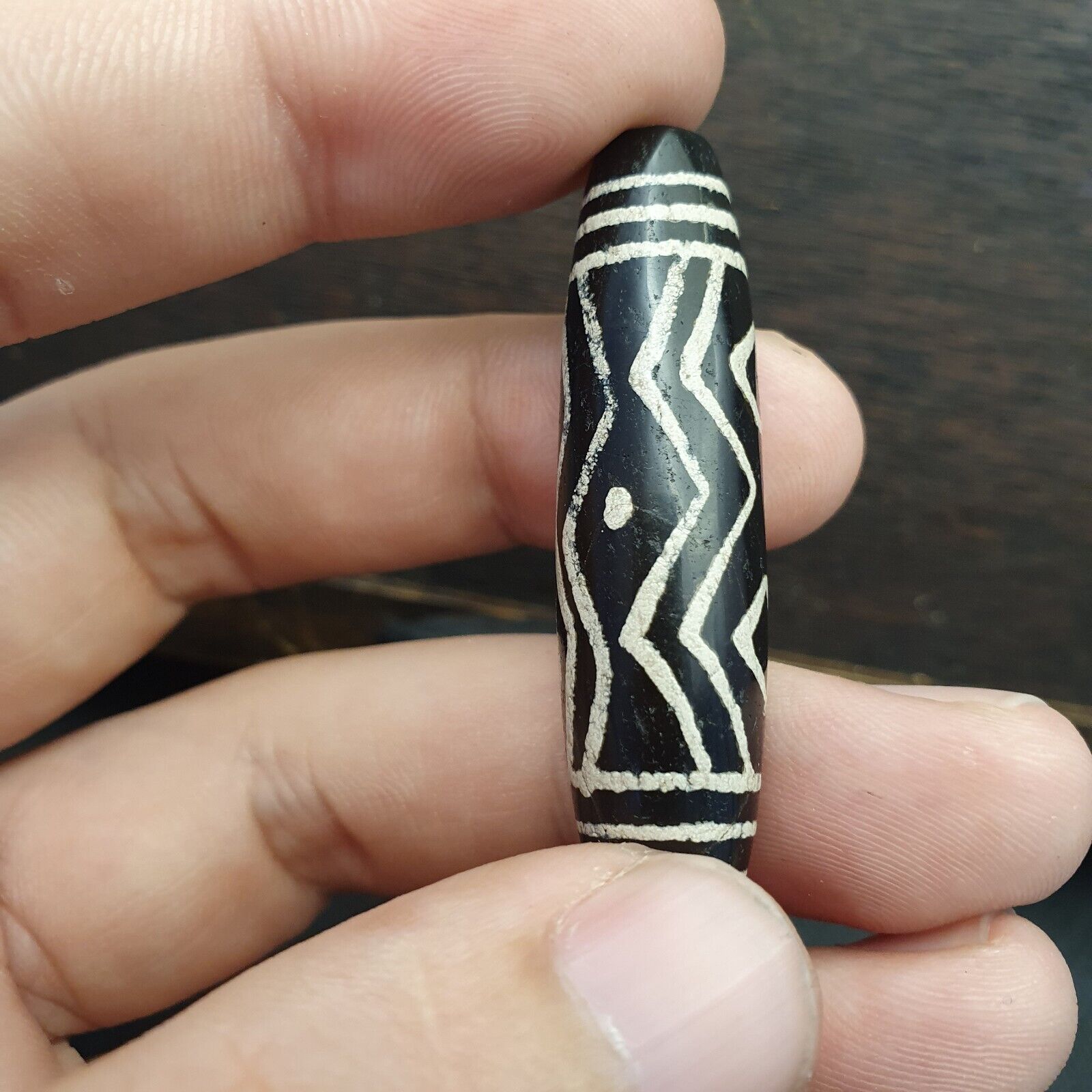 BD ET 27 HIMALAYAN Indo Tibetan Central Asian Etched Agate beads Decorated bead