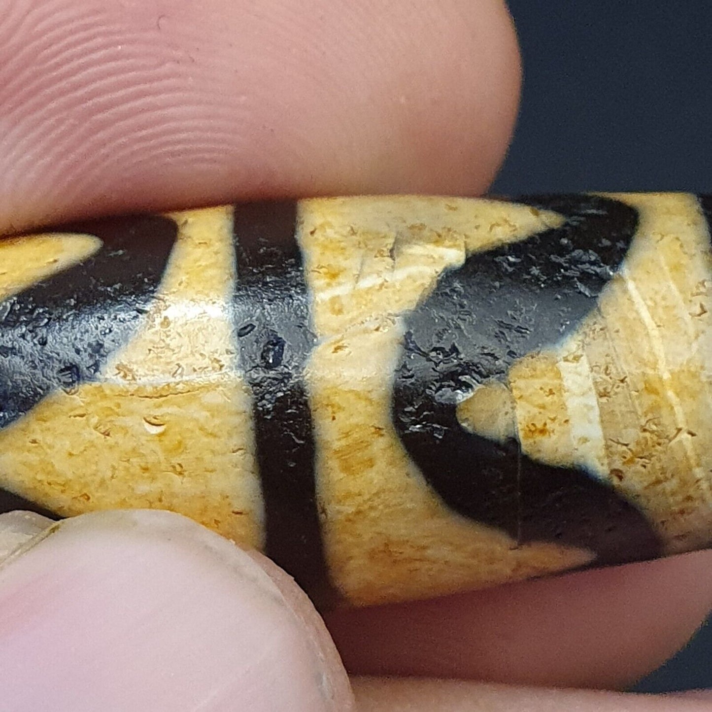 BD #112 喜馬拉雅印藏中亞蝕刻瑪瑙珠古董珠