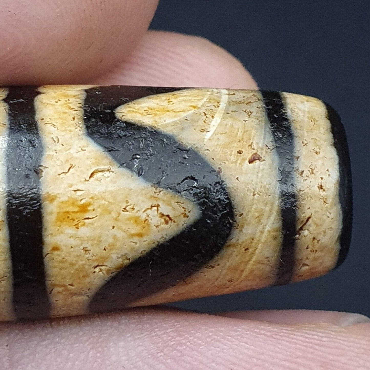 BD #112 喜馬拉雅印藏中亞蝕刻瑪瑙珠古董珠