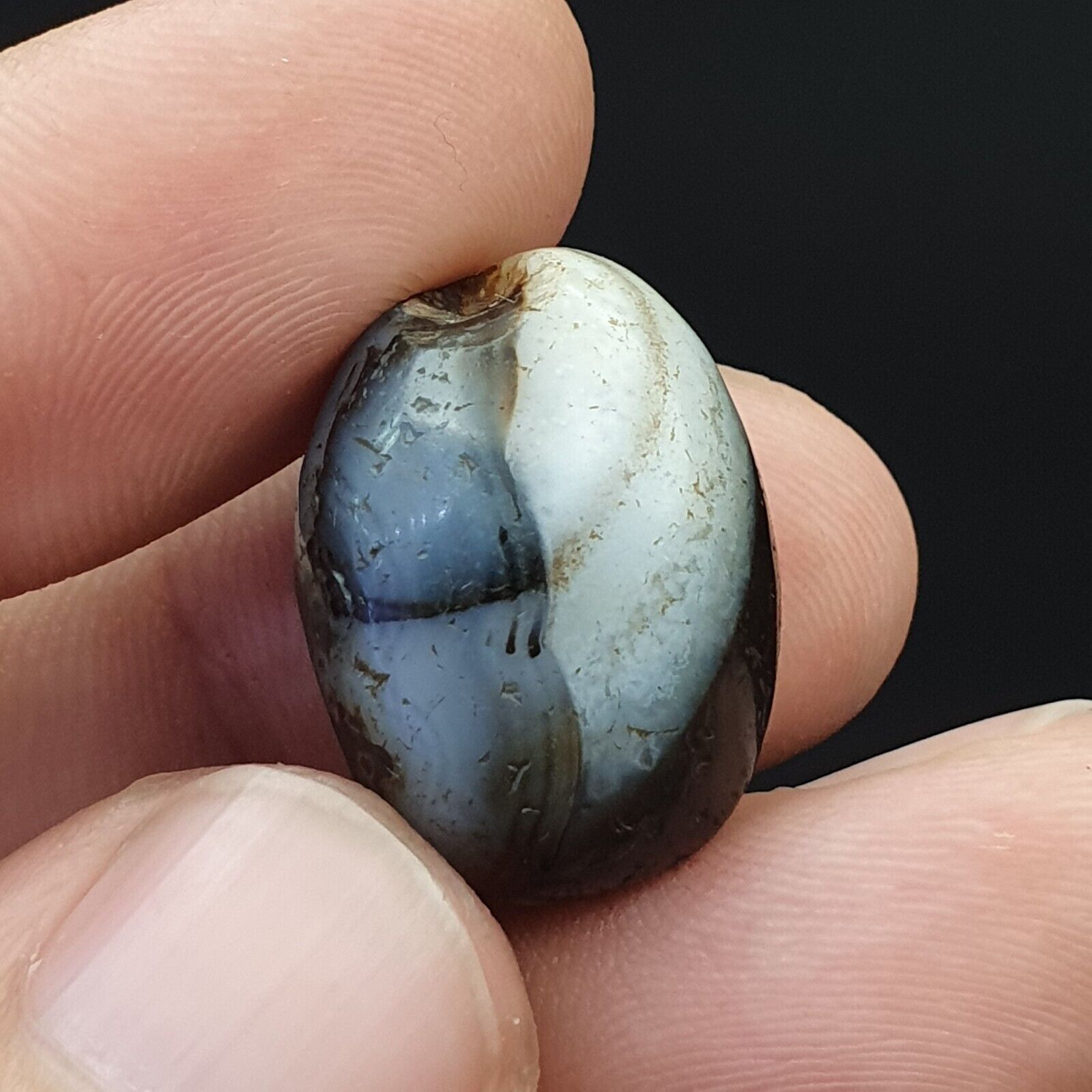 SL09 ancient old Antique Himalayan Indo Tibetan Eye Suleimany Bead