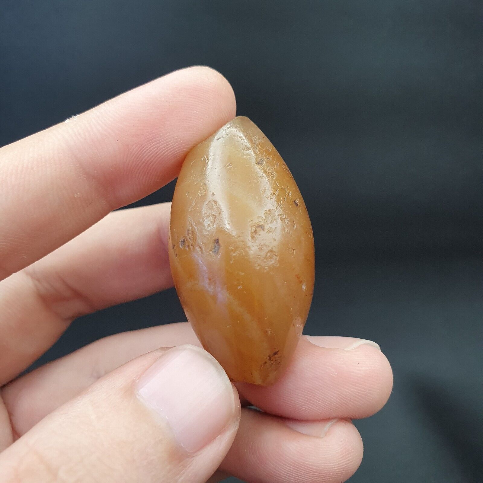 SL05 Wonderfully old Antique Himalayan Indo Tibetan Eye Suleimany Bead