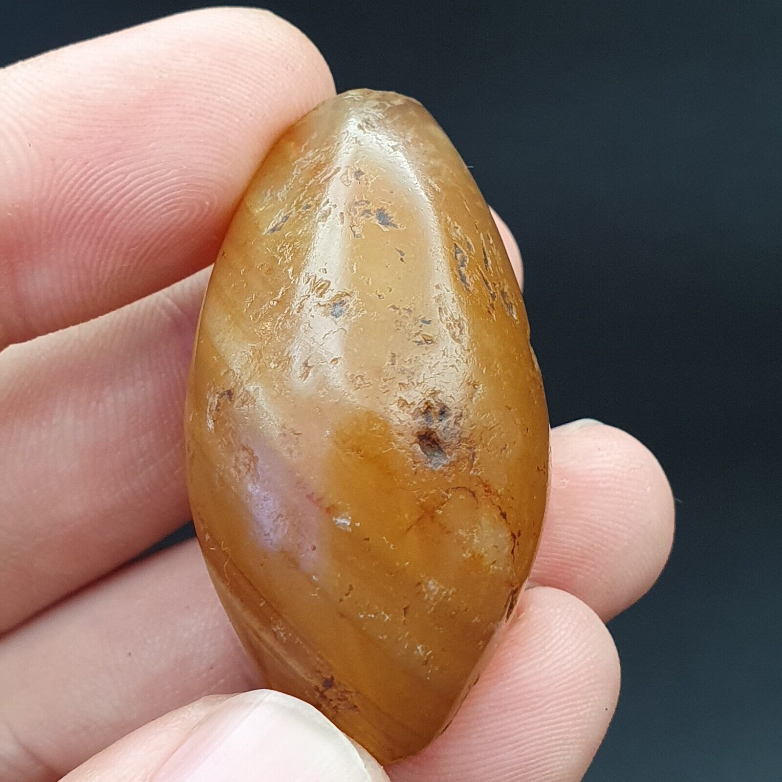 SL05 Wonderfully old Antique Himalayan Indo Tibetan Eye Suleimany Bead
