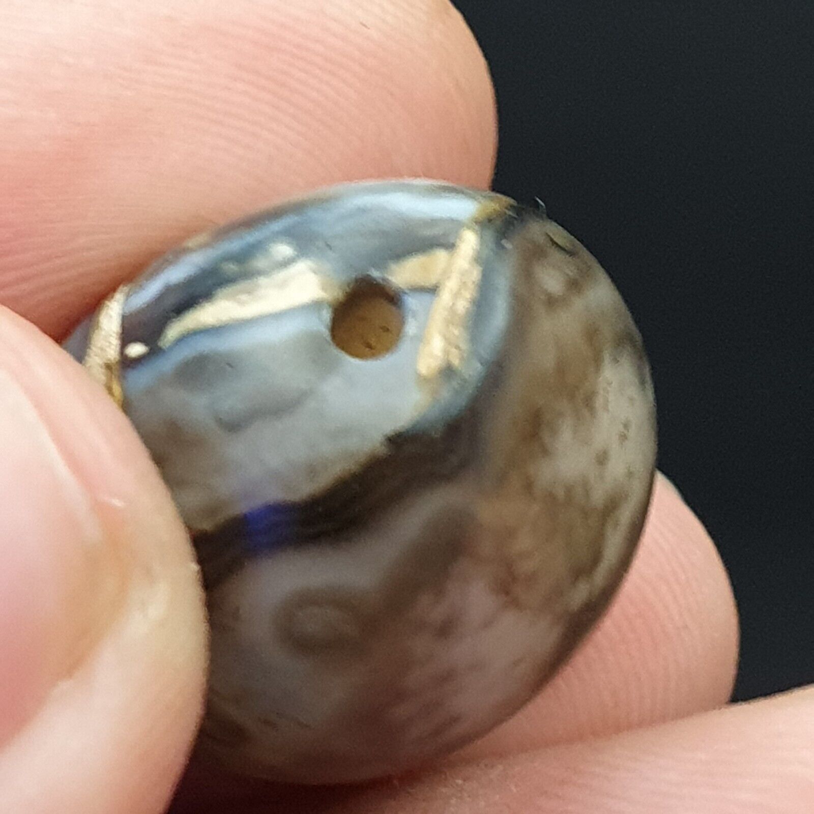 midle eastern old Antique Himalayan Indo Tibetan Eye Suleimany Bead SL010