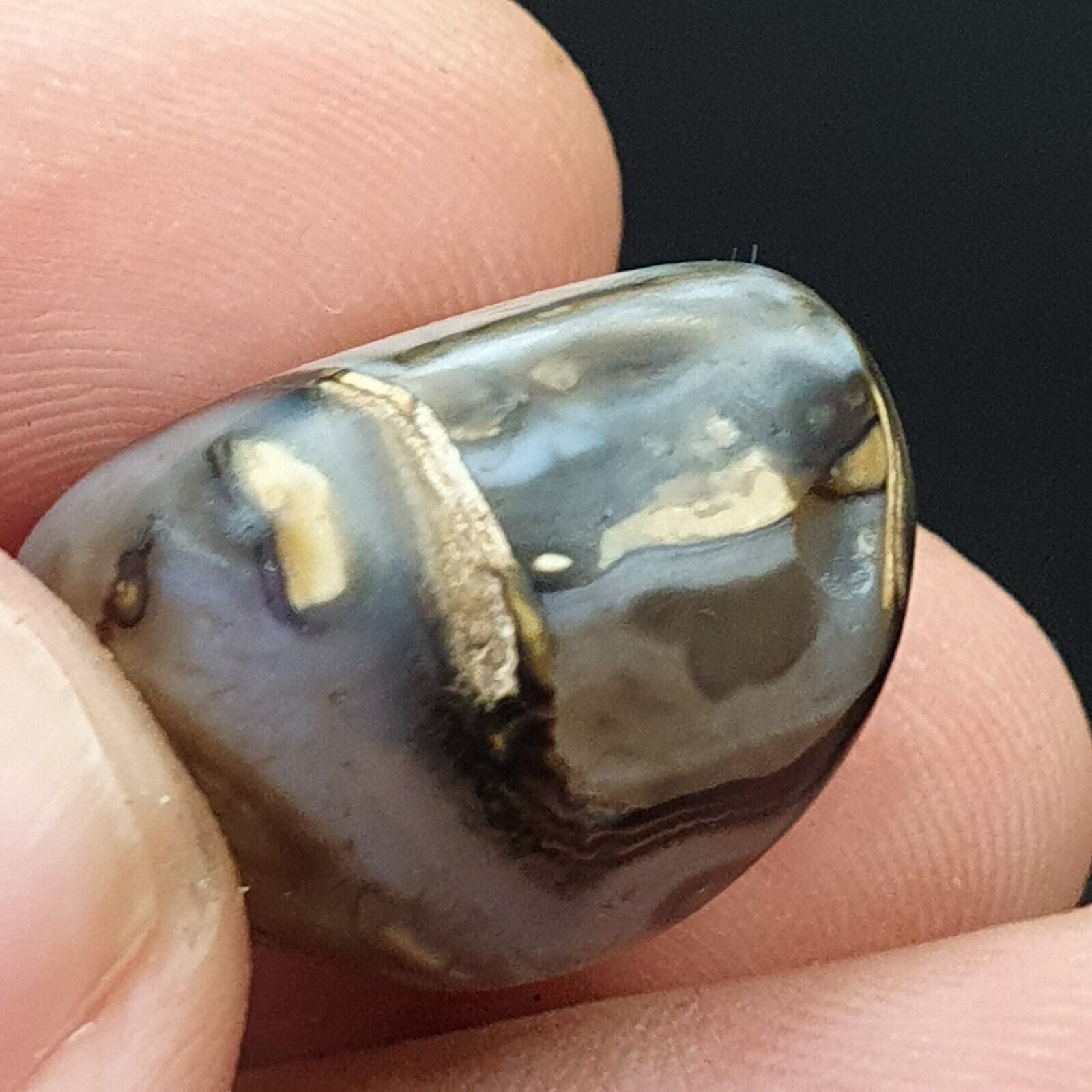 midle eastern old Antique Himalayan Indo Tibetan Eye Suleimany Bead SL010