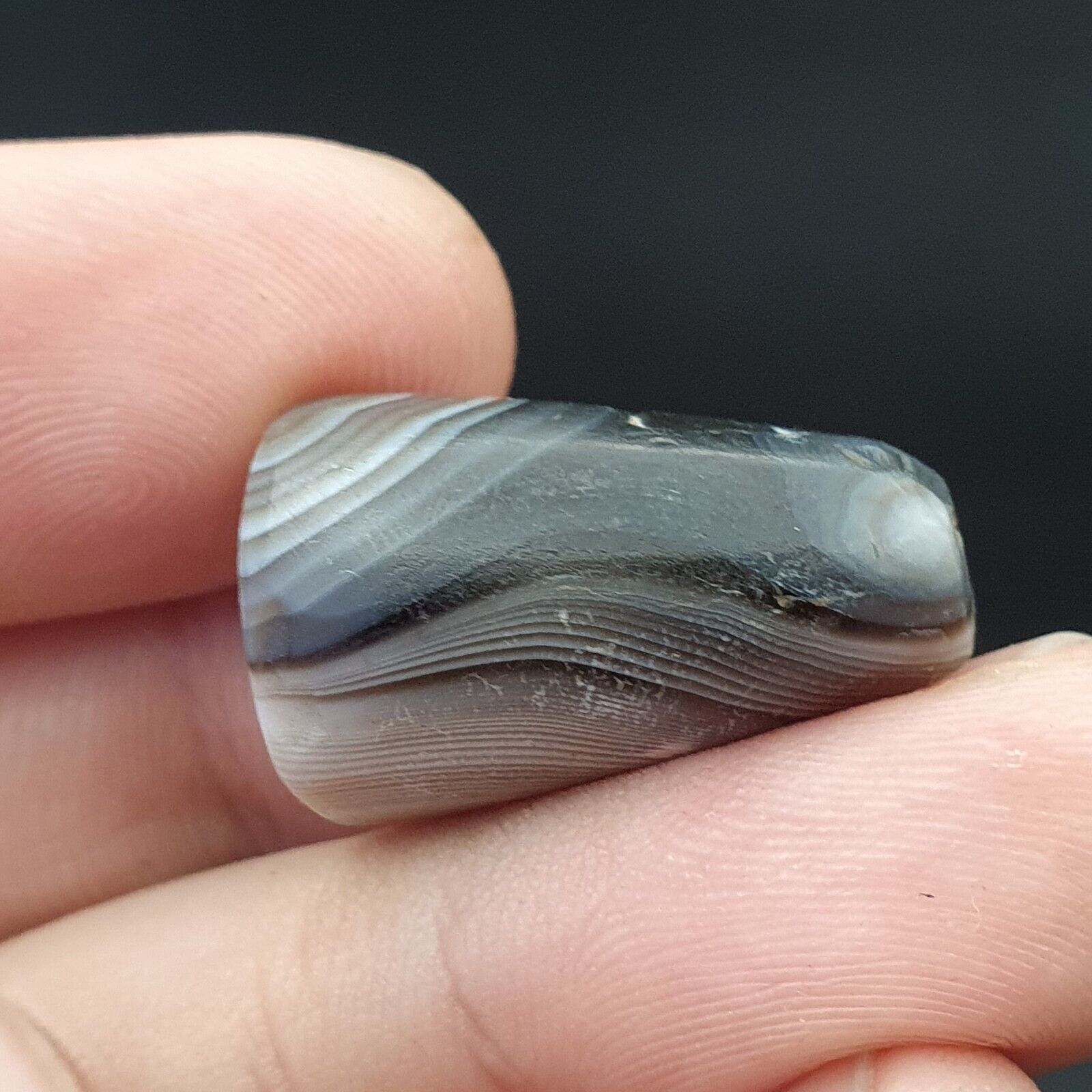 SL011 ancient old Antique Himalayan Indo Tibetan Eye Suleimany Bead