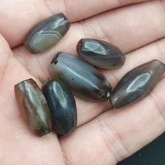 LOT  6 Middle eastern Agate old Antique Yemeni Agate Soleimani Beads SL025