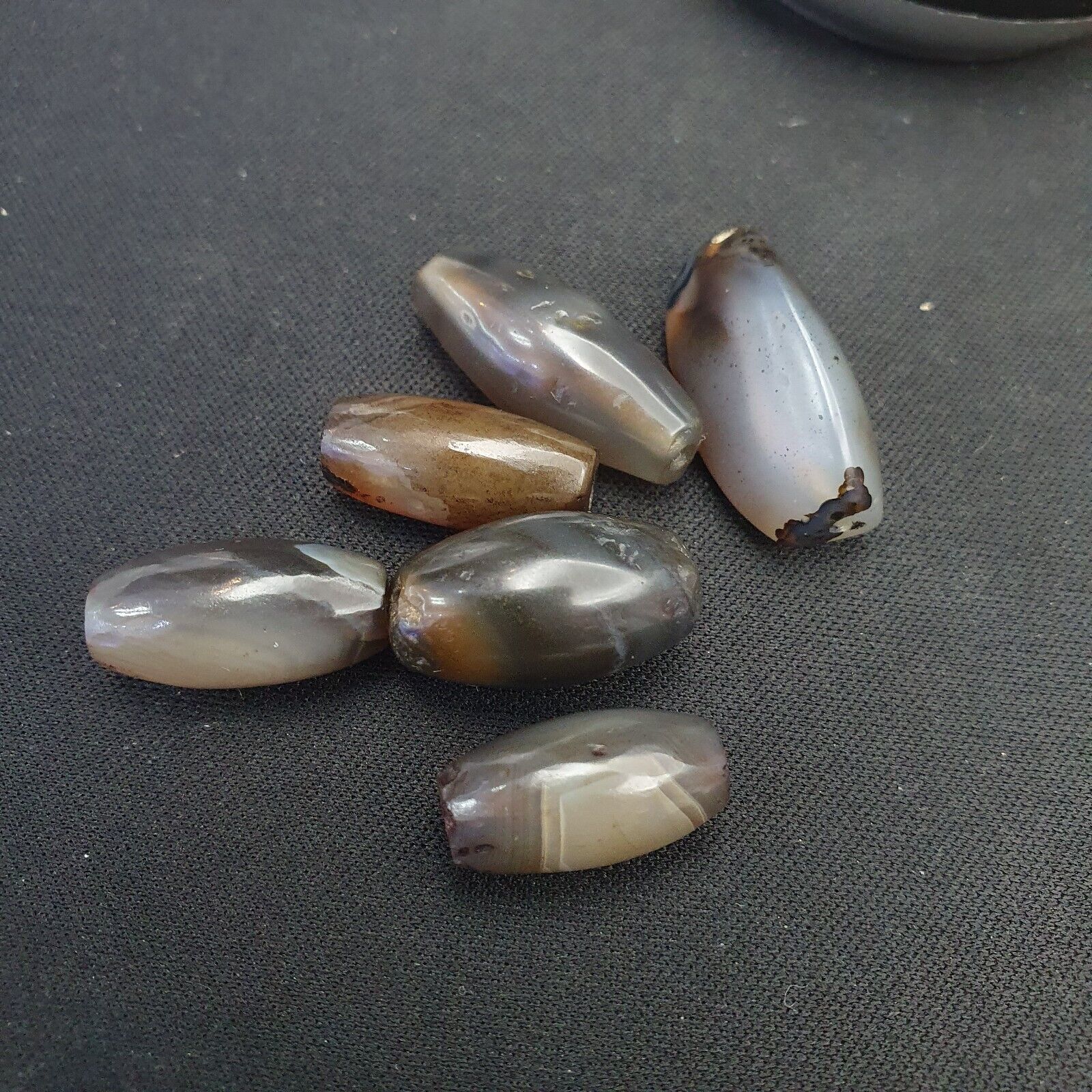 LOT  6 Middle eastern Agate old Antique Yemeni Agate Soleimani Beads SL025