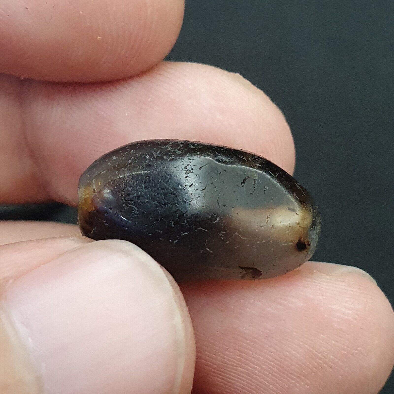 Antique Ancient Old Himalayan Soleimani Agate Bead Black and White  SL023
