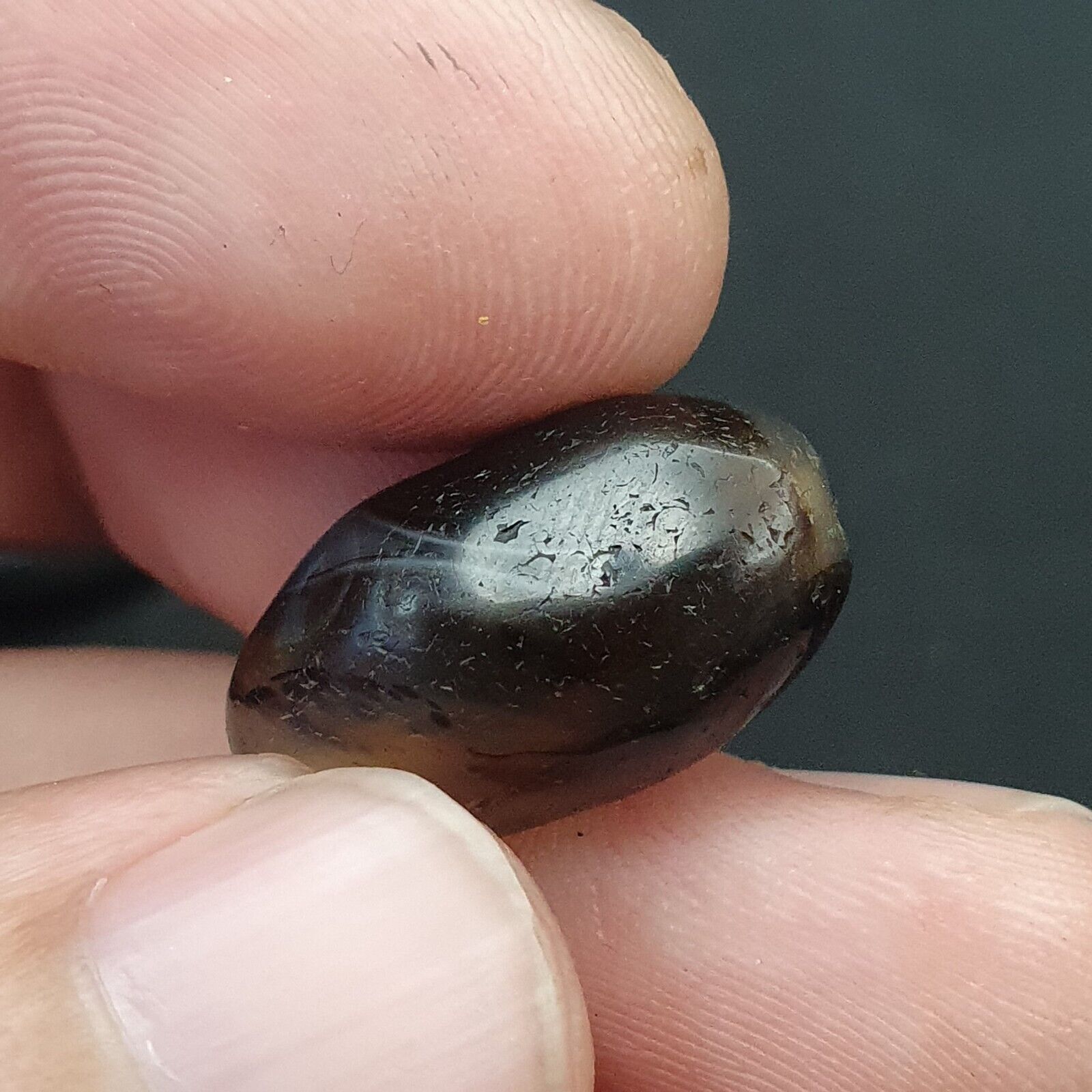 Antique Ancient Old Himalayan Soleimani Agate Bead Black and White  SL023