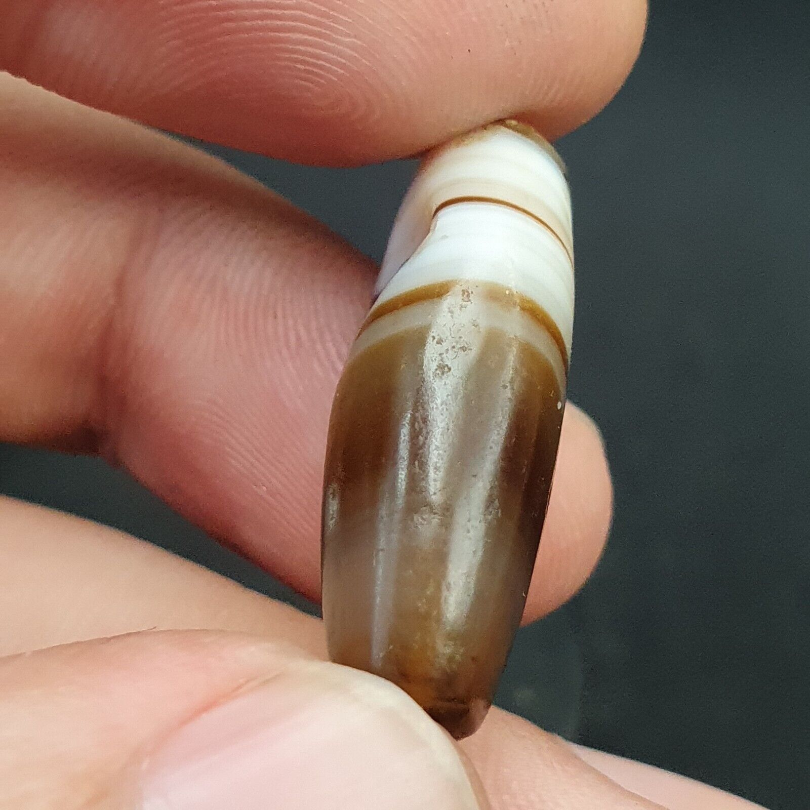 Midle eastern Agate old Antique Yemeni Agate Soleimani Bead SL020