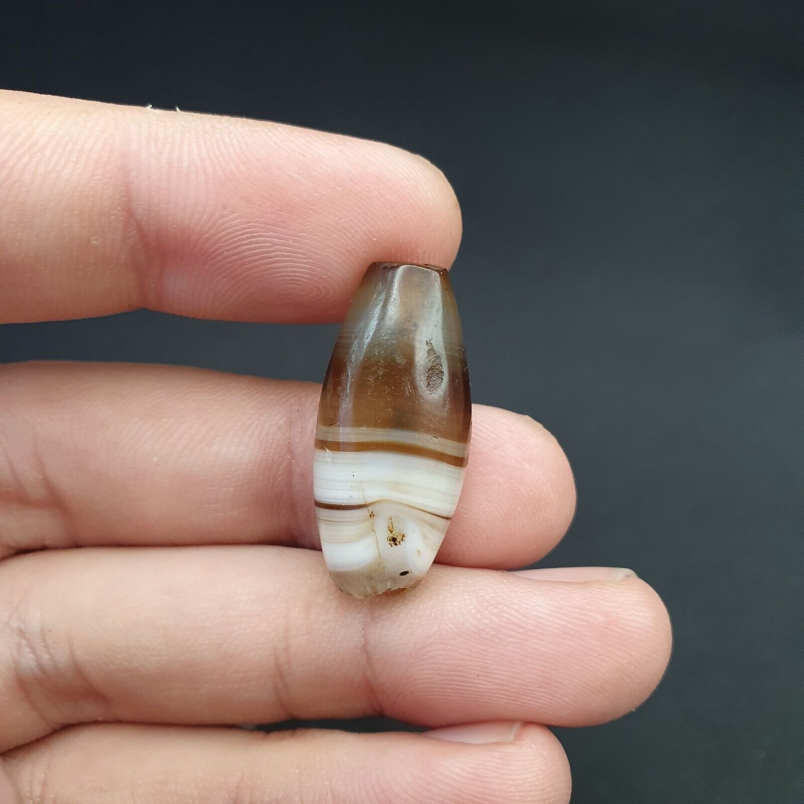 Midle eastern Agate old Antique Yemeni Agate Soleimani Bead SL020