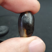 East Oasis Himalayan Soleimani Agate Bead SL023 - Antique Black and White Stone
