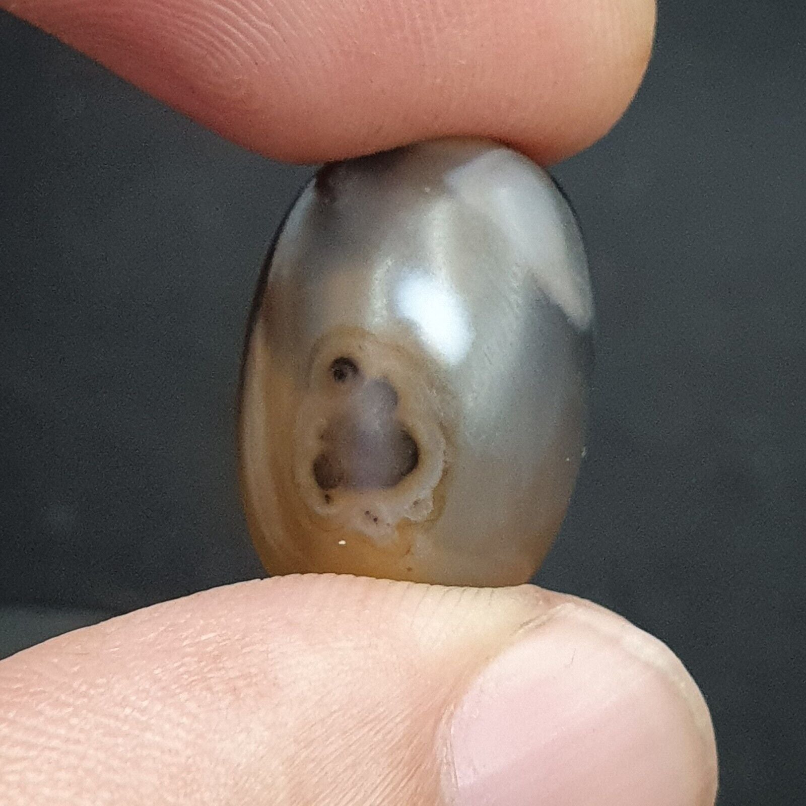 Antique Ancient Old Himalayan Soleimani Agate Bead SL018