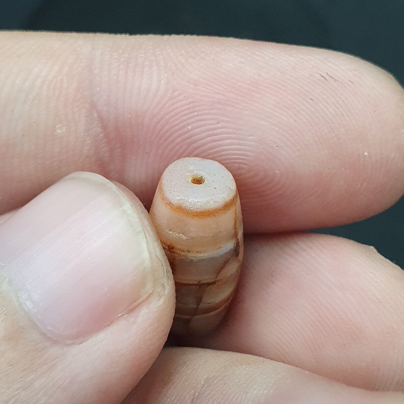 LOT  4 Middle eastern Agate old Antique Yemeni Agate Soleimani Beads SL029